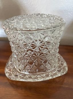 Large Fenton Clear Glass Top Hat Daisy & Buttons Pattern