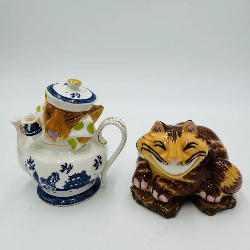 Paul Cardew Alice in Wonderland Salt & Pepper Shakers Cheshire Cat Dormouse Set