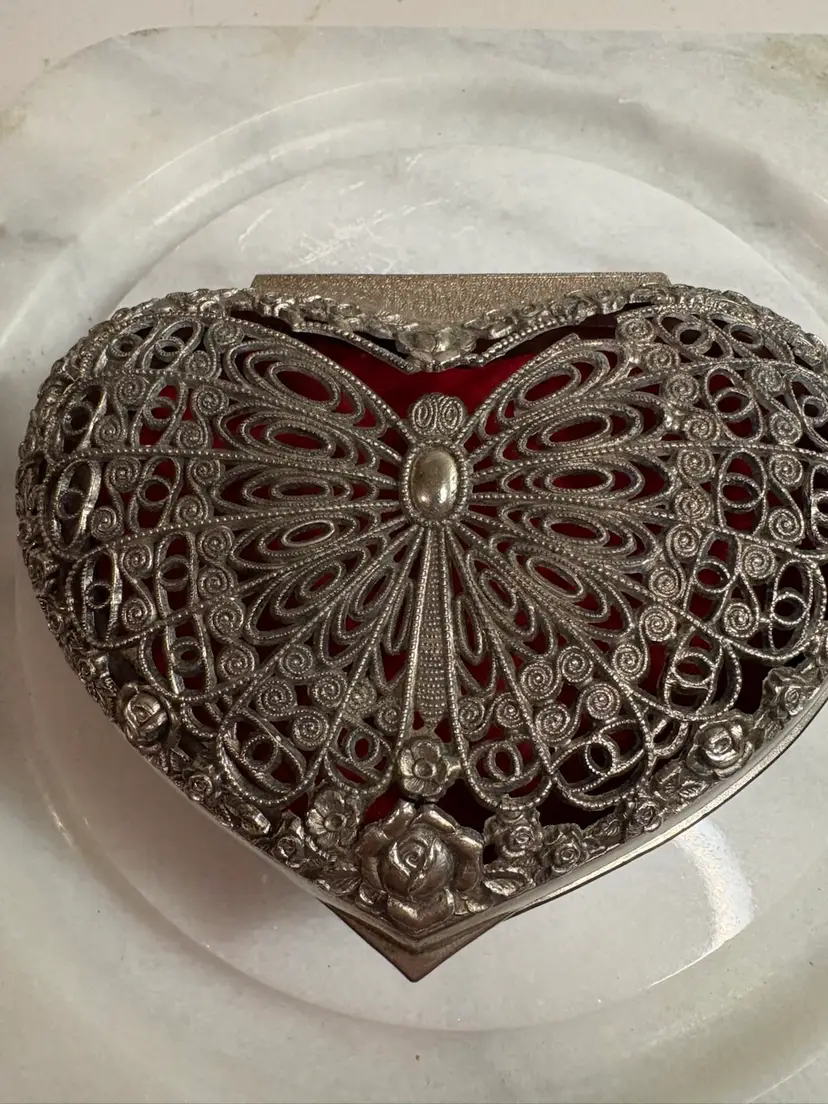 Vintage Butterfly Heart Trinket Box Silver Tone w/Red Velvet Lining Japan