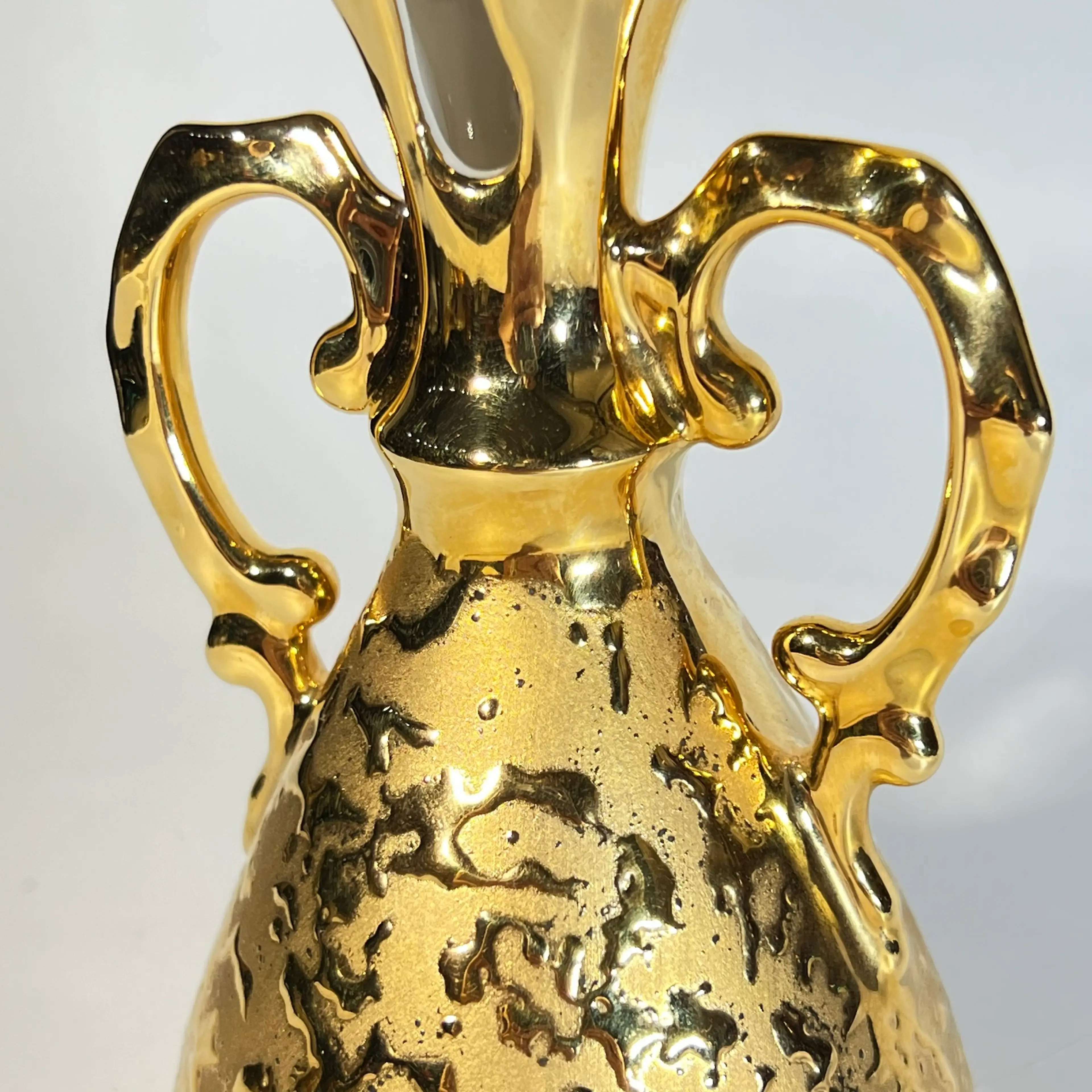 Image 4 of 12