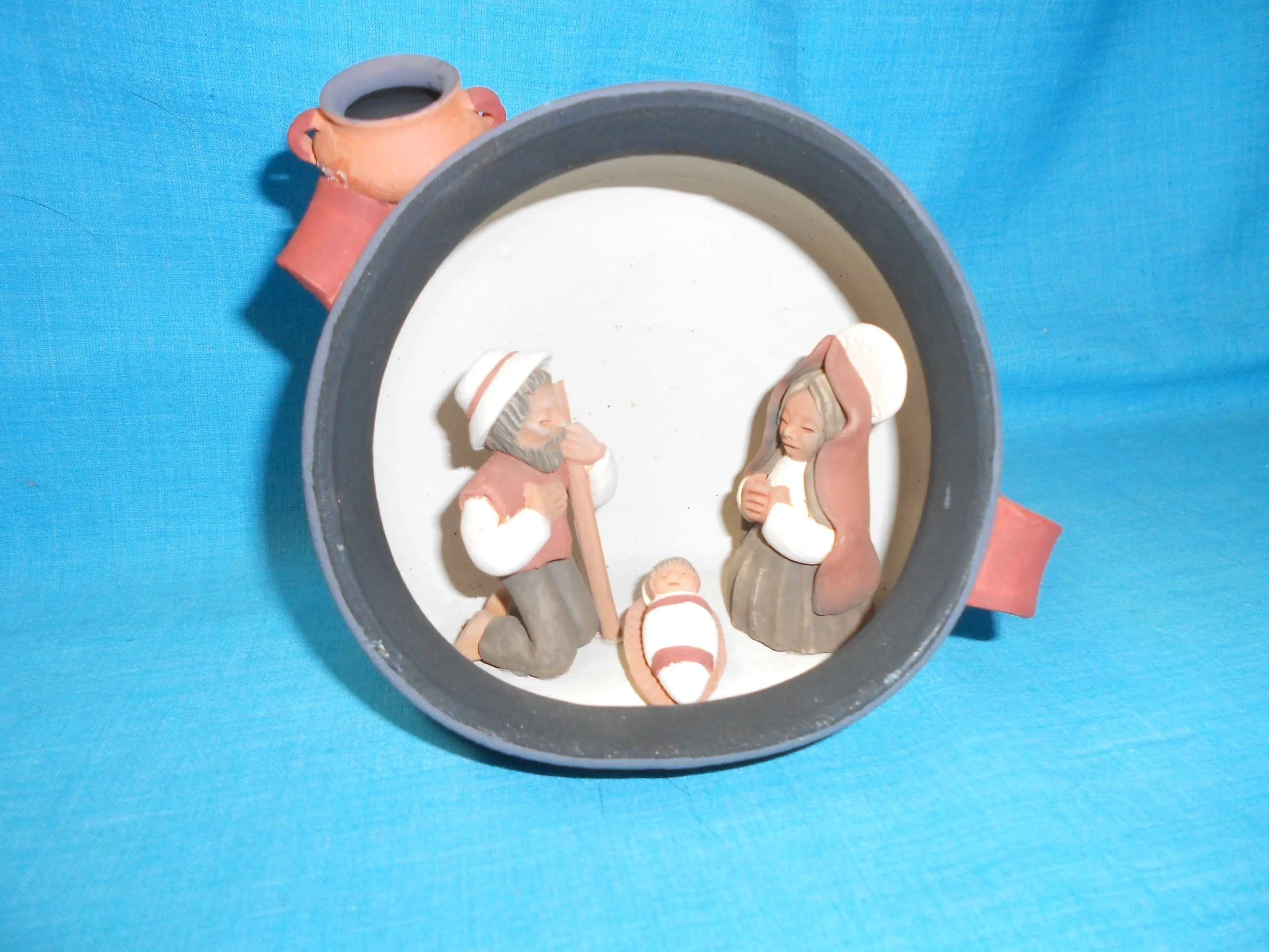 Image 2 of 12