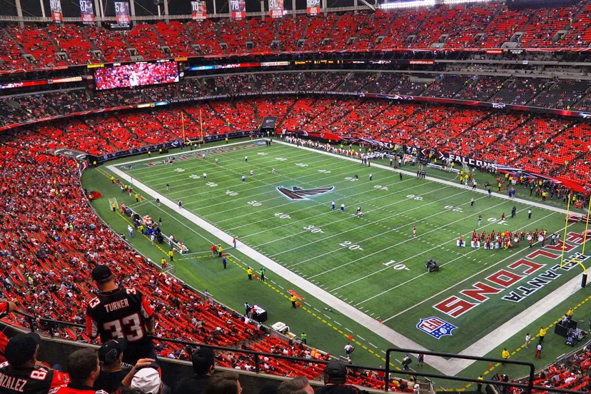 Atlanta Falcons football card breaks and collector community