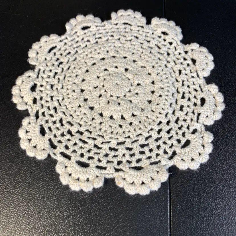 Off-White Round Doily