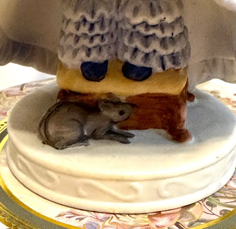 Lefton Bloomer Girl Figurine