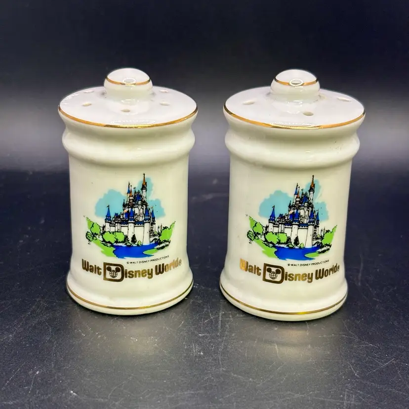 *SALE* Vintage Disney World Salt and Pepper Shakers Castle Made In Japan 2.25”