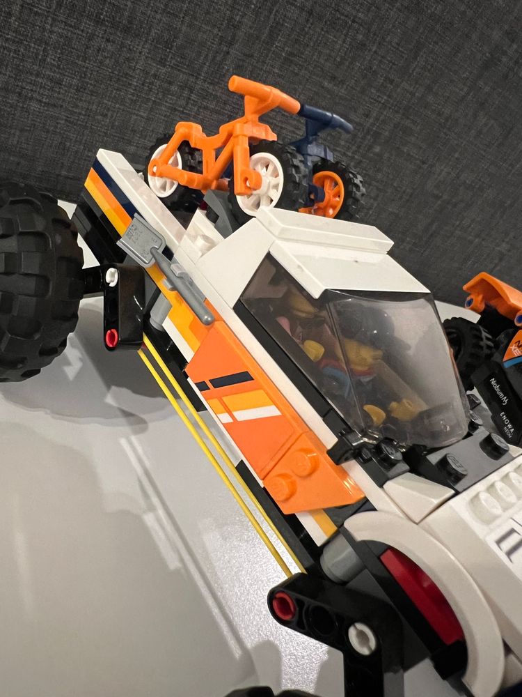 Lego Bundle: Built 60387 (Retired, City) 4x4 Off-Roader and 42166 (Technic) NEOM McLaren Extreme E Race Car