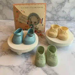 Vintage 3 Pair Baby Doll Shoes Plastic Rubber Pastel Bonus Greeting Card