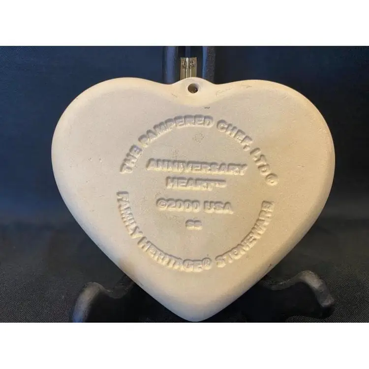 Pampered Chef “Anniversary” Heart Cookie Mold 2000