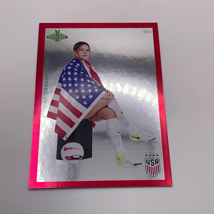 Emma Sears 2025 Parkside Club & Country USWNT NWSL STUDIO RED /25 - Soccer card