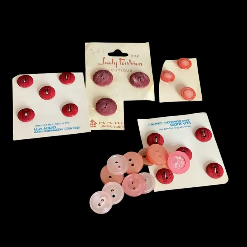 Lot Of Red And Pink Vintage Buttons