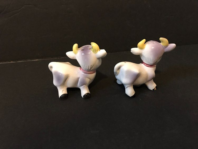 VTG Purple Elsie The Cow 1950's Kitschy Set Of Salt And Pepper Shakers