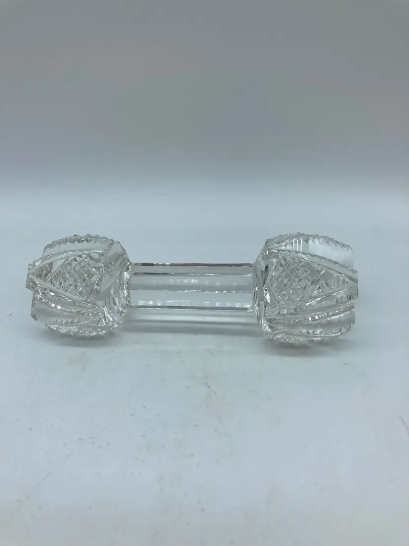 Medium Vintage Pineapple cut crystal barbell-shaped knife rest