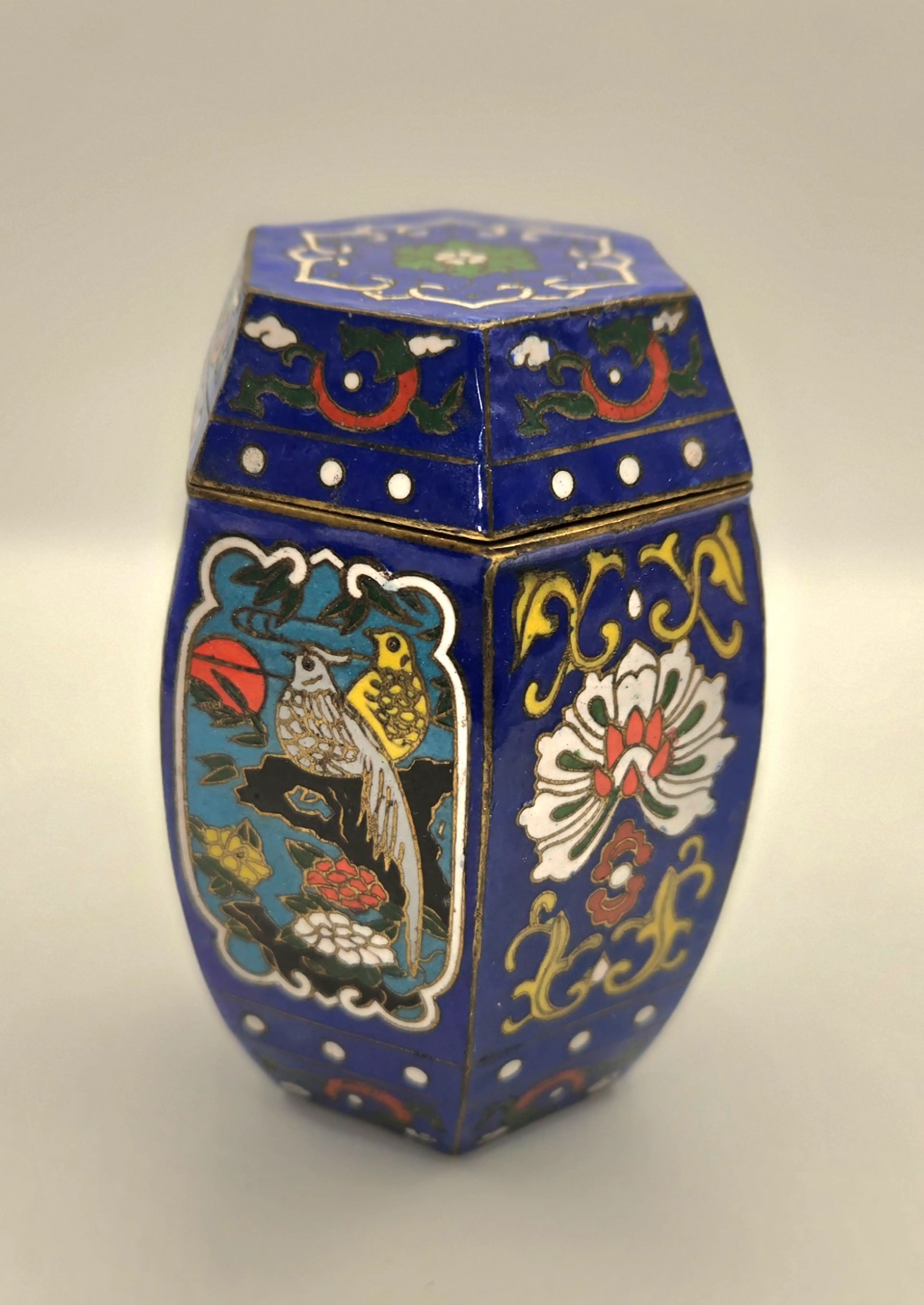 Image 1 of 8