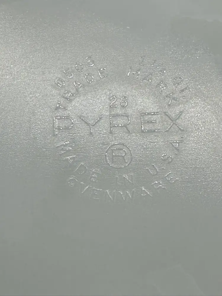 Vintage Yellow Pyrex 0503 Refrigerator Casserole Dish With 503-C Lid