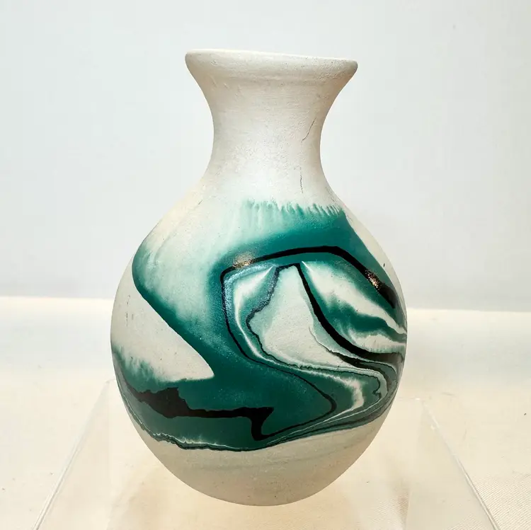 Vintage Native American Nemadji Bisque Pottery Bud Vase Green Swirl Design