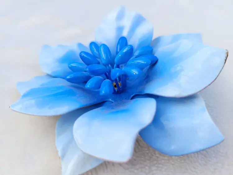 Vintage Blue Enameled Metal Mod Flower Power Brooch Pin