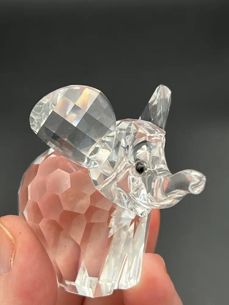 Retired Swarovski Crystal, Baby Elephant NIB With Certificate Of Authenticity