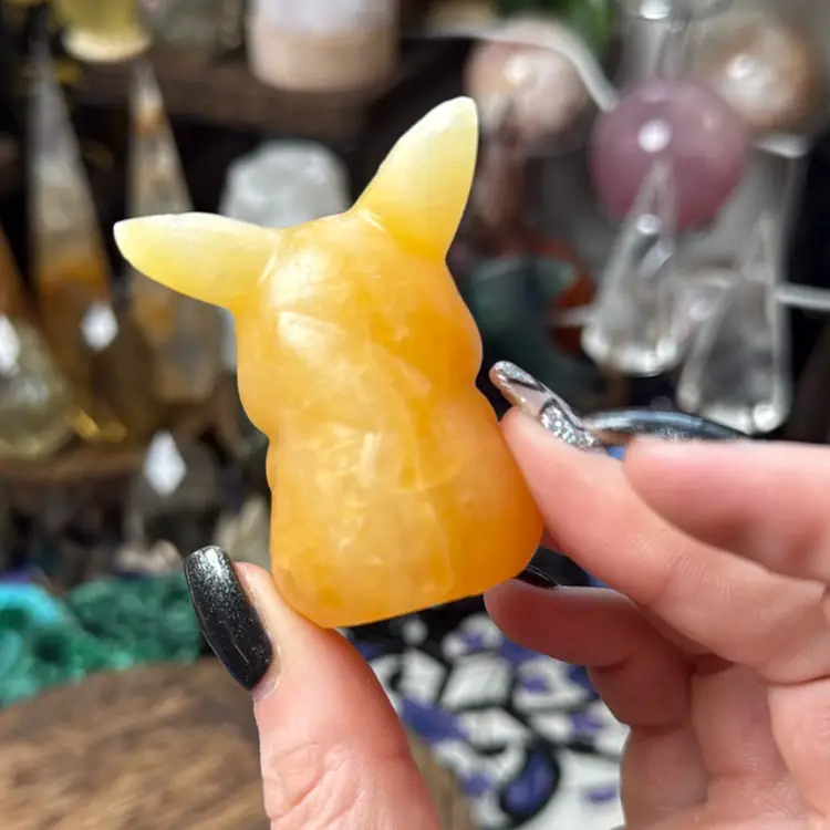Pikachu Pokémon Yellow Calcite 22c