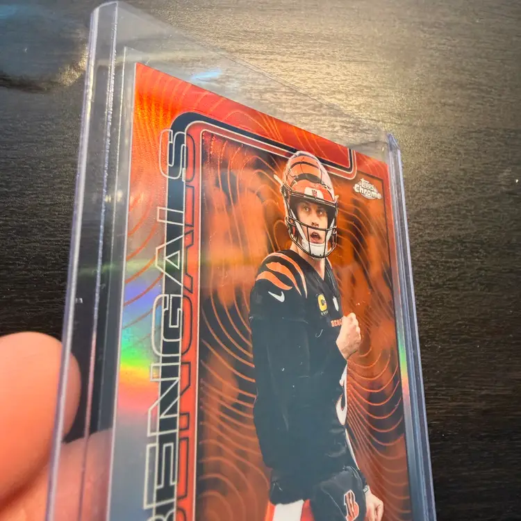 Joe Burrow 2025 Topps Chrome Etch Orange /25