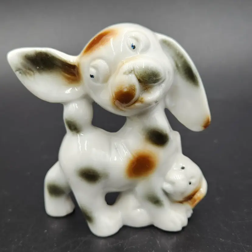 Vintage Ceramic Playful Spotted Dog With Puppy Figurine Marked Japan