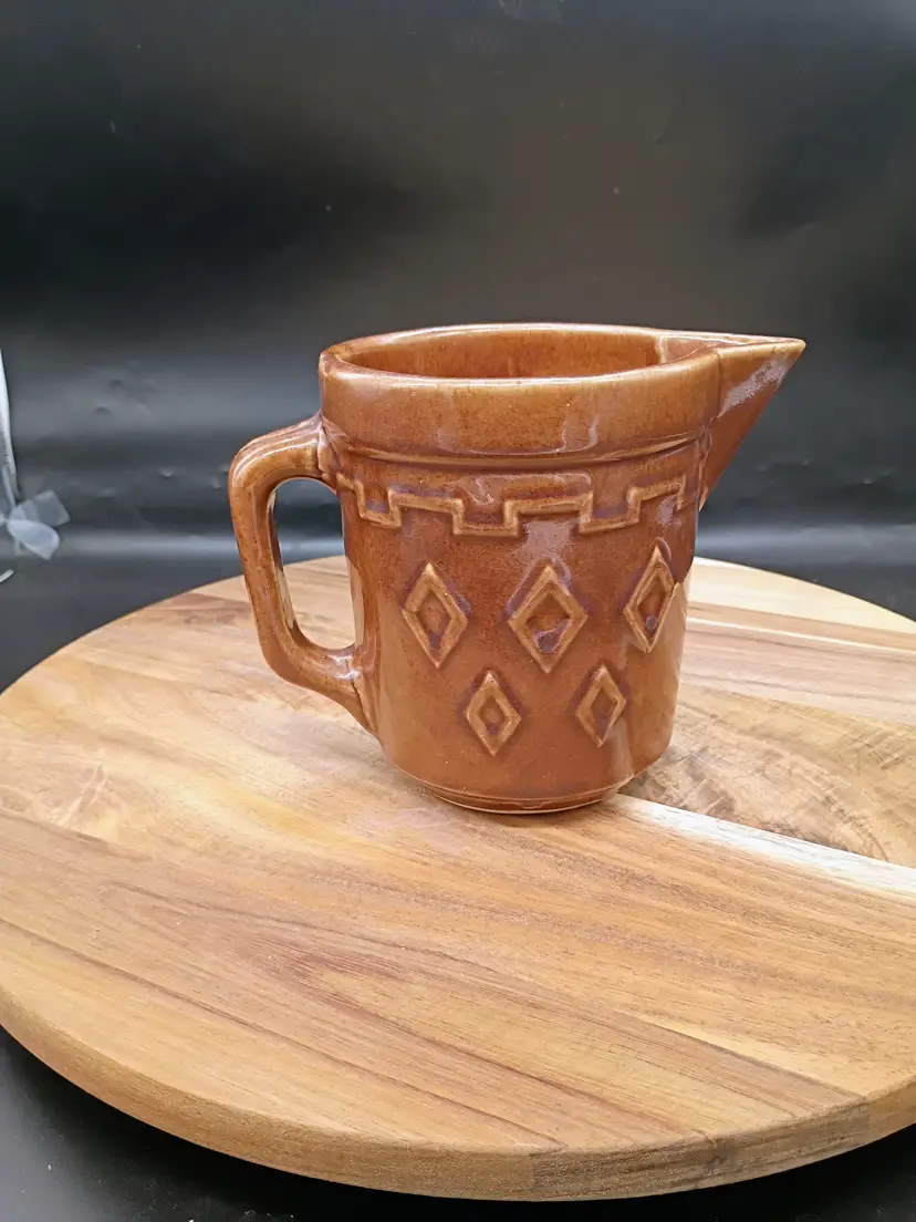 Monmouth Pottery Western Stoneware Diamond Brown Milk Batter Pitcher.