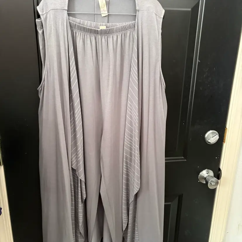 Chalet Long Duster Vest Plus Size 2X & Wide Leg Pants 3X Set Gray Made in USA
