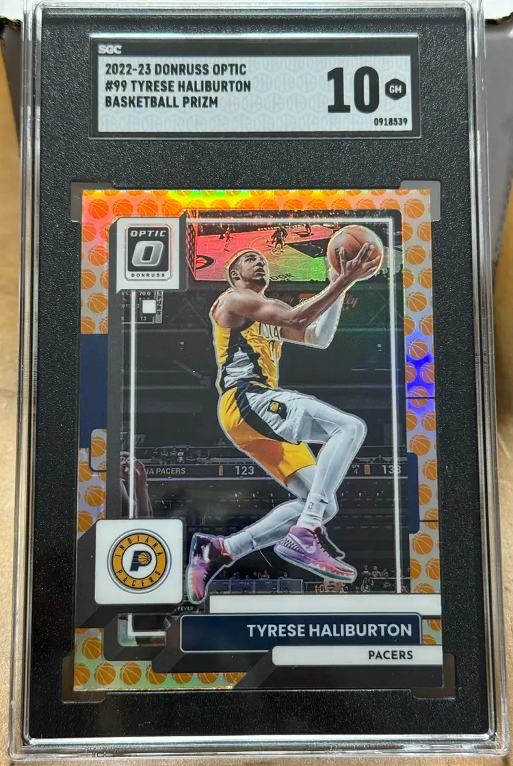 Tyrese Halliburton Optic “Basketball” Prizm SP SGC Indiana Pacers