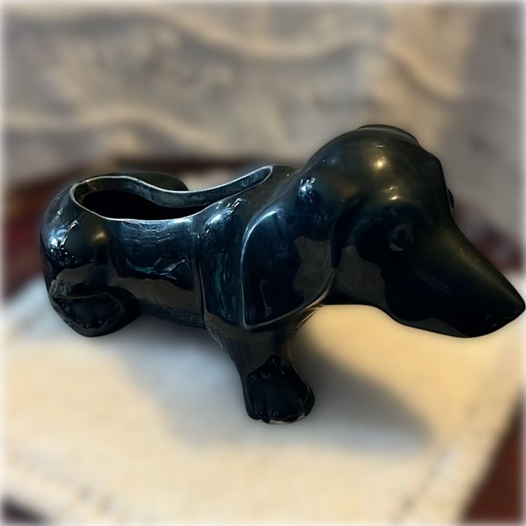 Vintage Dachshund Weiner 
 Planter 8”x 3.5” Black