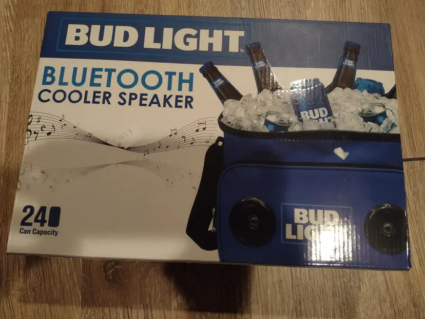 Bud light Bluetooth speaker cooler new