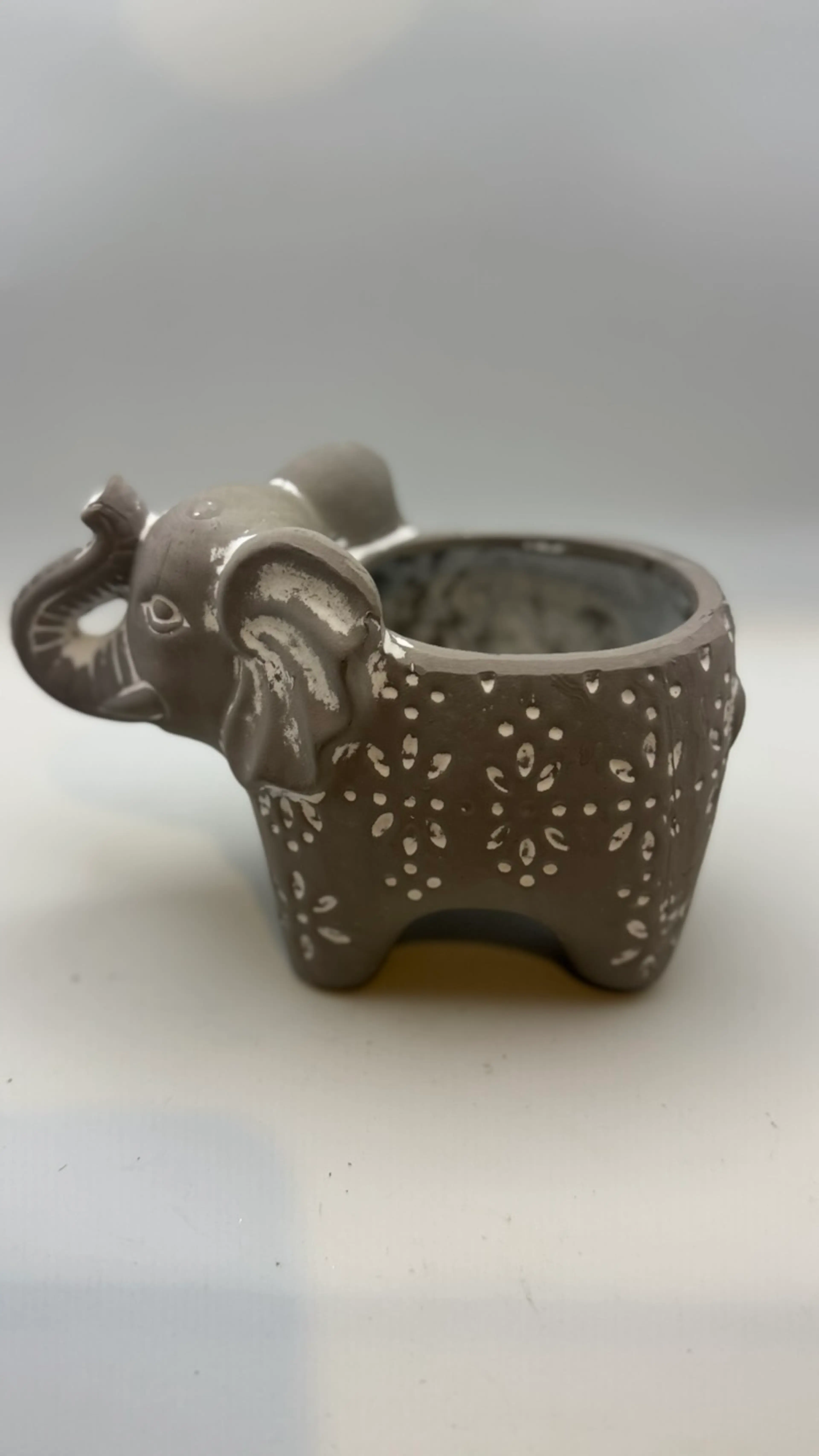 Image 3 of 6