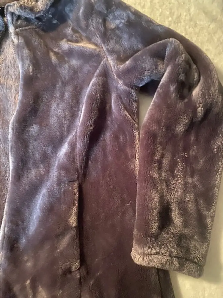 32 Degree Heat Women's Large Purple 100% Polyester Faux Fur Jacket..5-7
