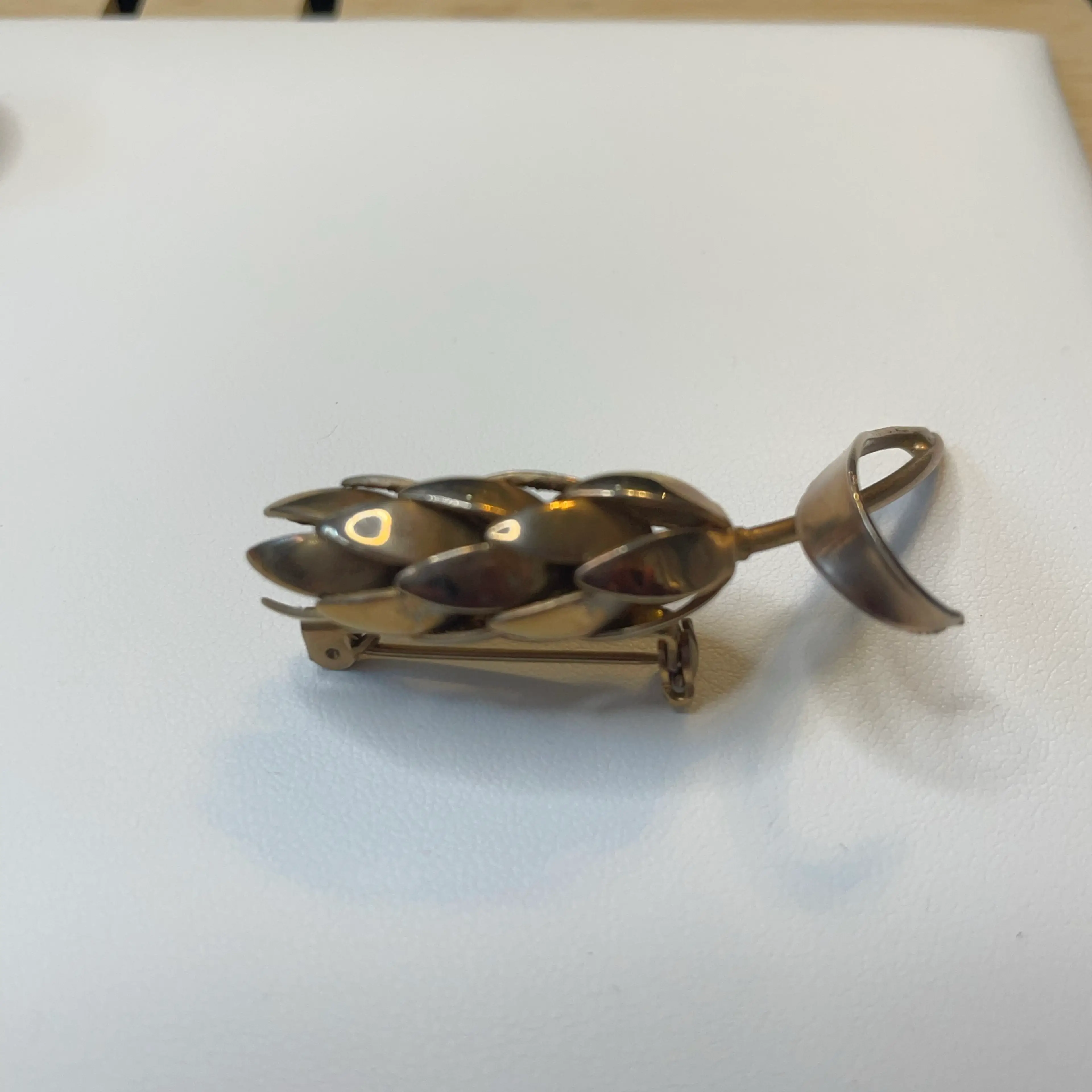 Image 3 of 4
