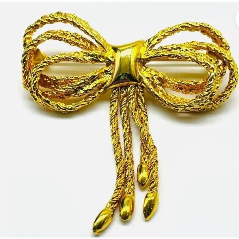 Vintage Gold Tone Bow Brooch with Tassels 13433