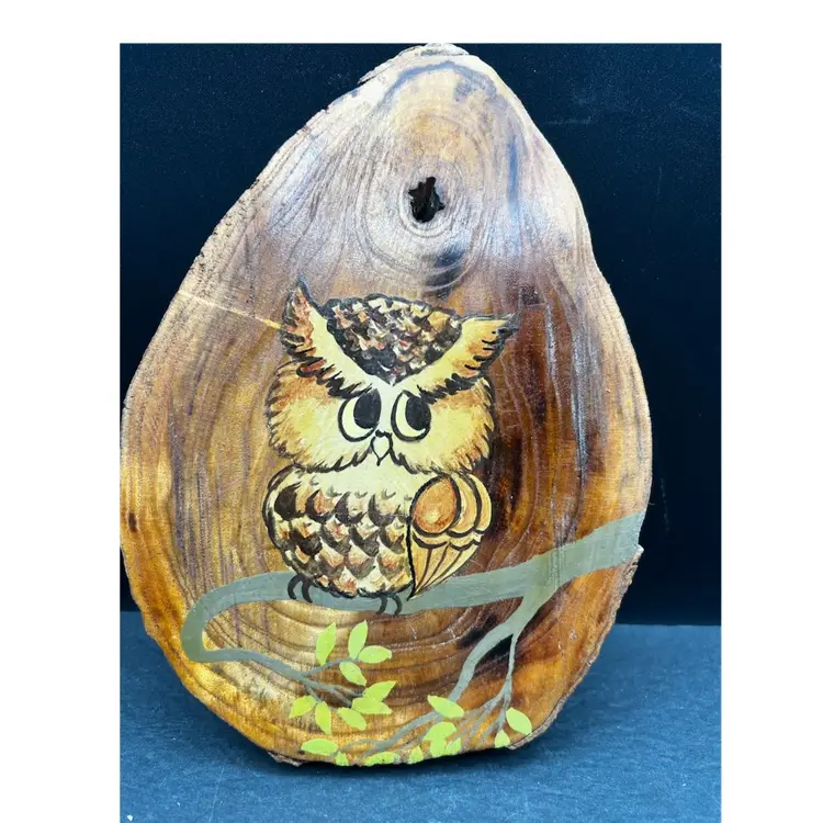 #526B Beautiful Vintage Hand Painted Owl On 
A Slice Of Wood.