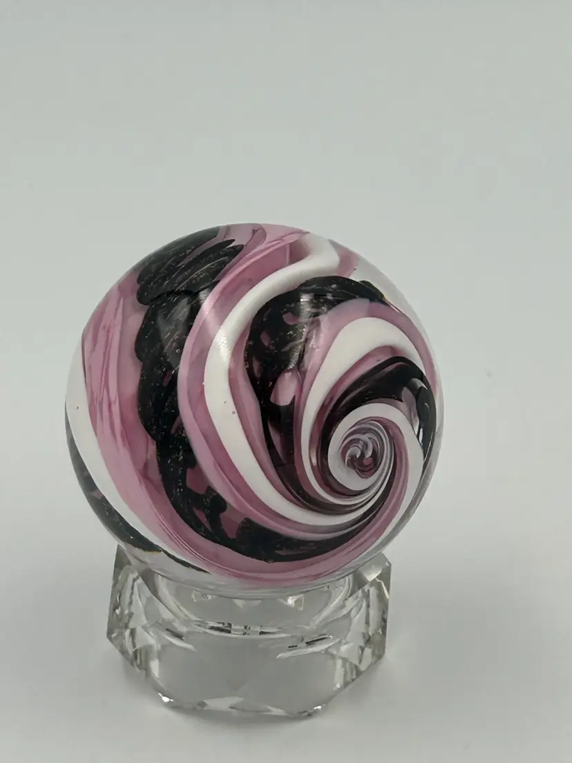 Shiloh Hotglass Thomas Chapman Art Glass Round Paperweight Purple Swirl â08