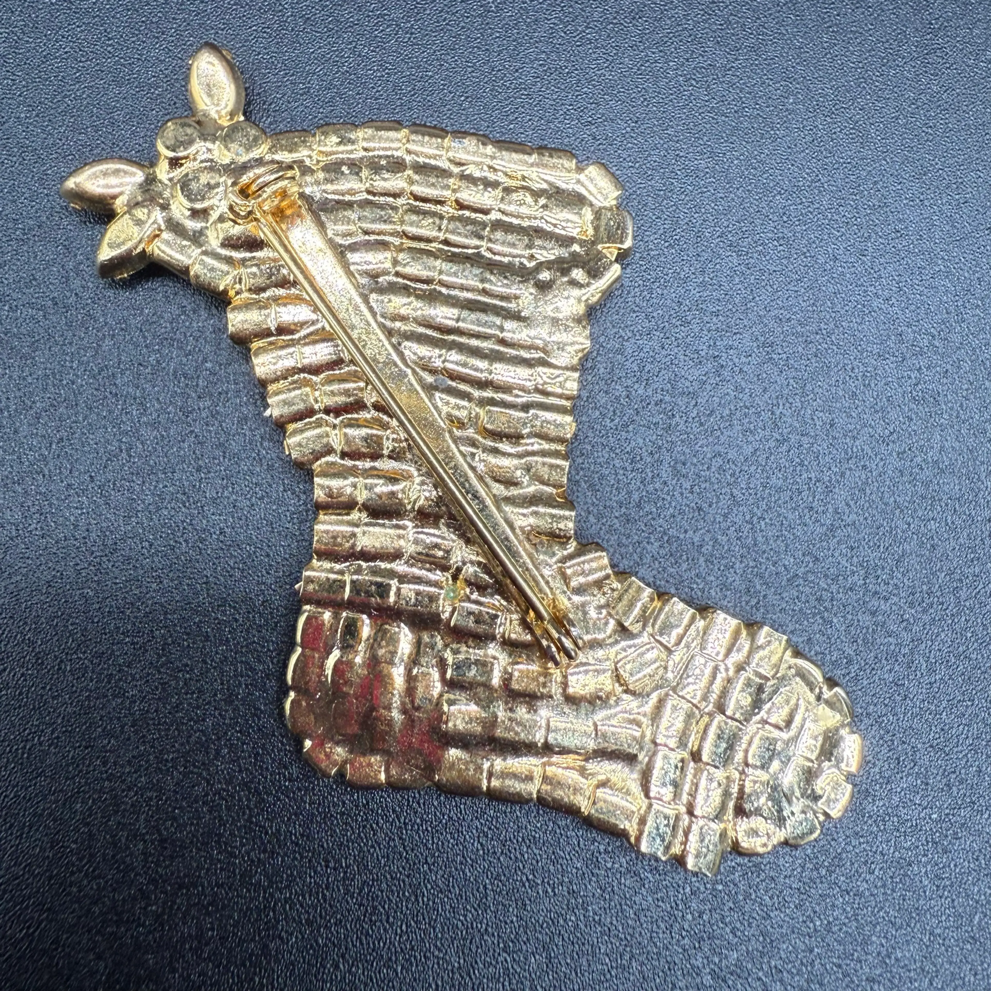 Image 4 of 5