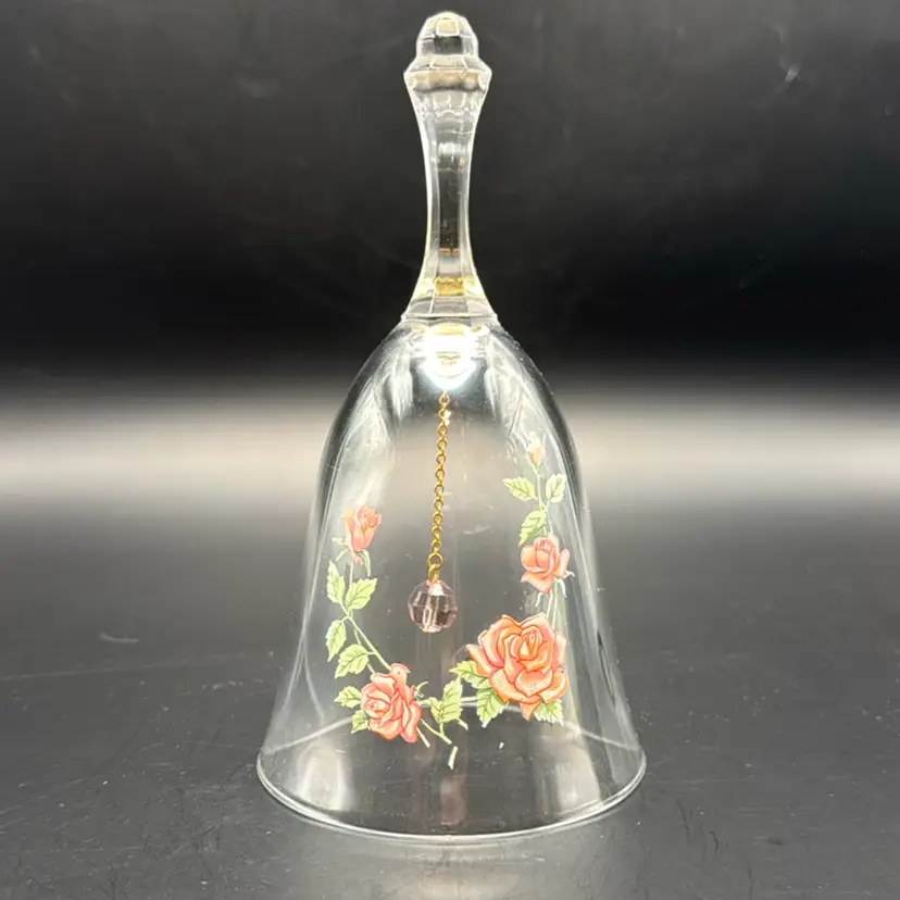 Vintage 1986 Avon 24% Full Lead Crystal Floral Bell 6”