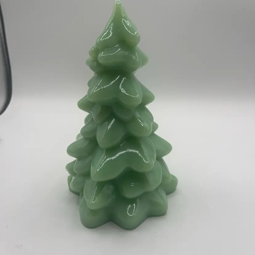 Mosser Glass 8” Jadeite Christmas Tree