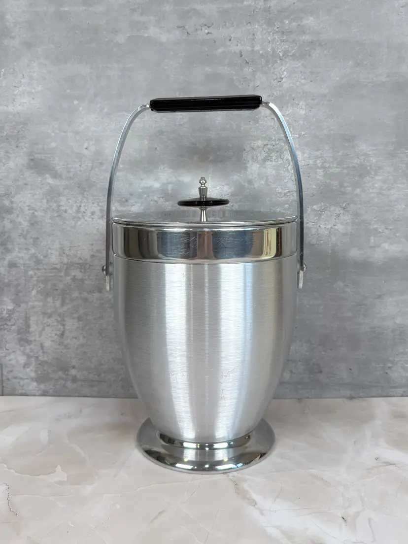 Kromex Aluminum Ice Bucket With Bakelite Handle Vintage 1950s Barware (0122-25)
