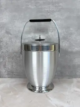 Kromex Aluminum Ice Bucket With Bakelite Handle Vintage 1950s Barware (0122-25)