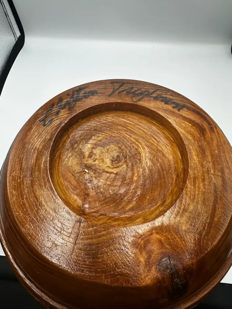A17 wood-turned serving bowl