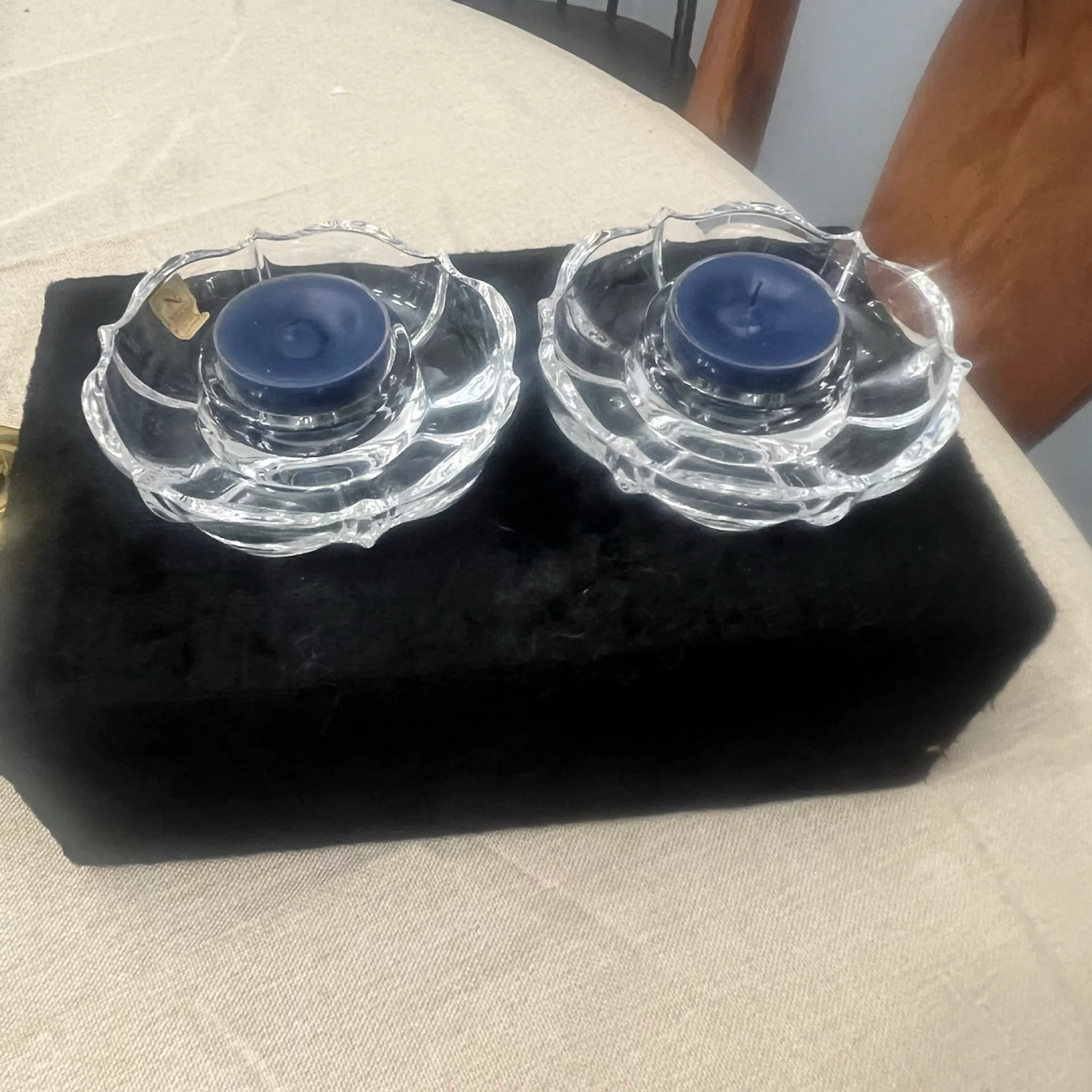 Image 2 of 4