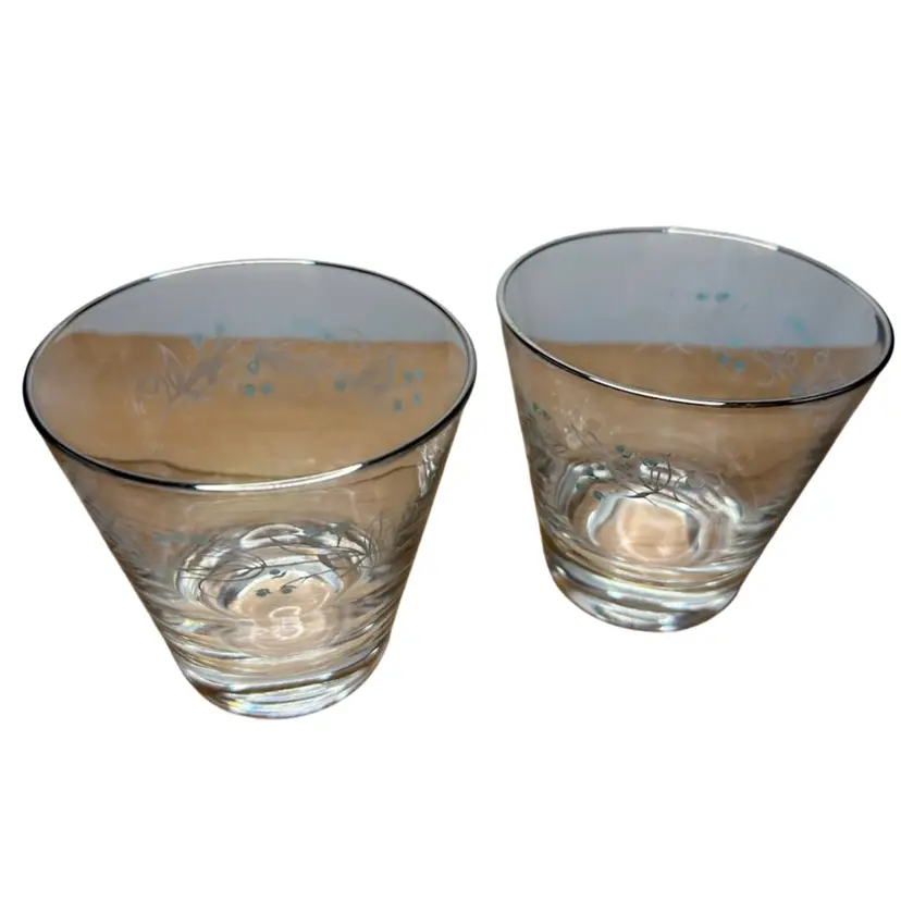 Set Of 2 Vintage Libby Sweet Pea Low Ball Rocks Glasses Blue And Gray Design
@3 1/2” Tall
