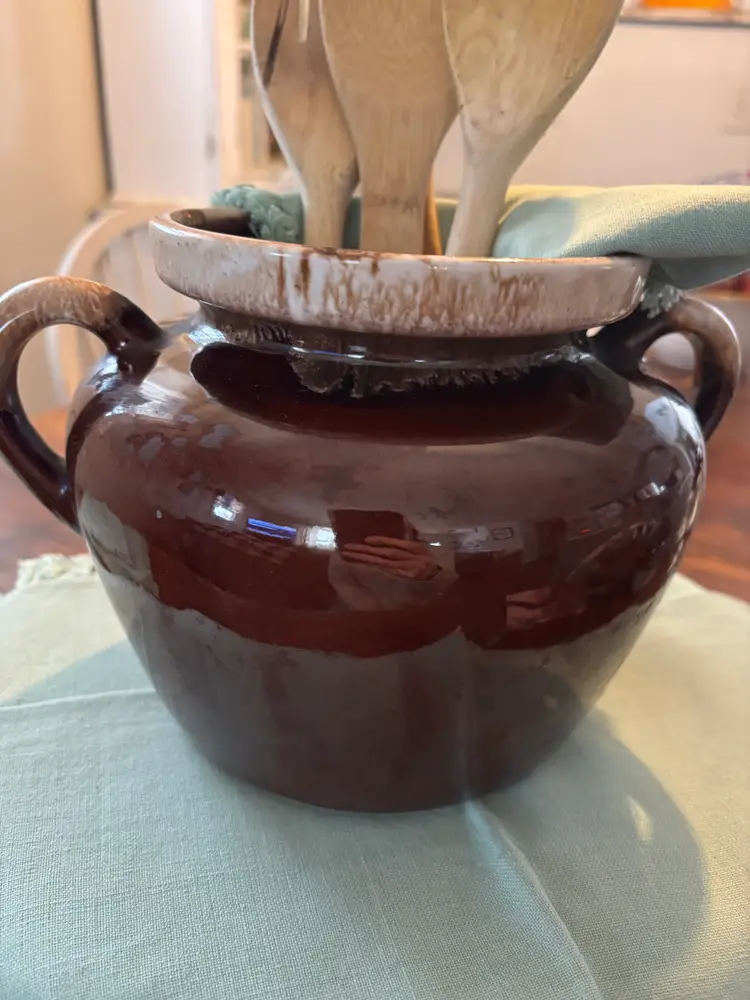 Vintage McCoy Bean Pot #342