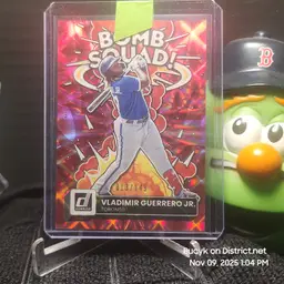 2022 Panini Donruss Bomb Squad Red - Vladimir Guerrero Jr Toronto Blue Jays 13/149