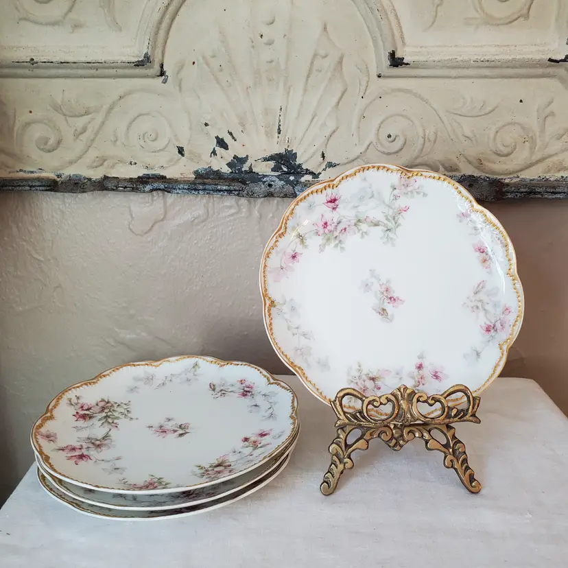 Set of 4 Antique Haviland (Schleiger 91a Pattern) Bread Plates Limoges France