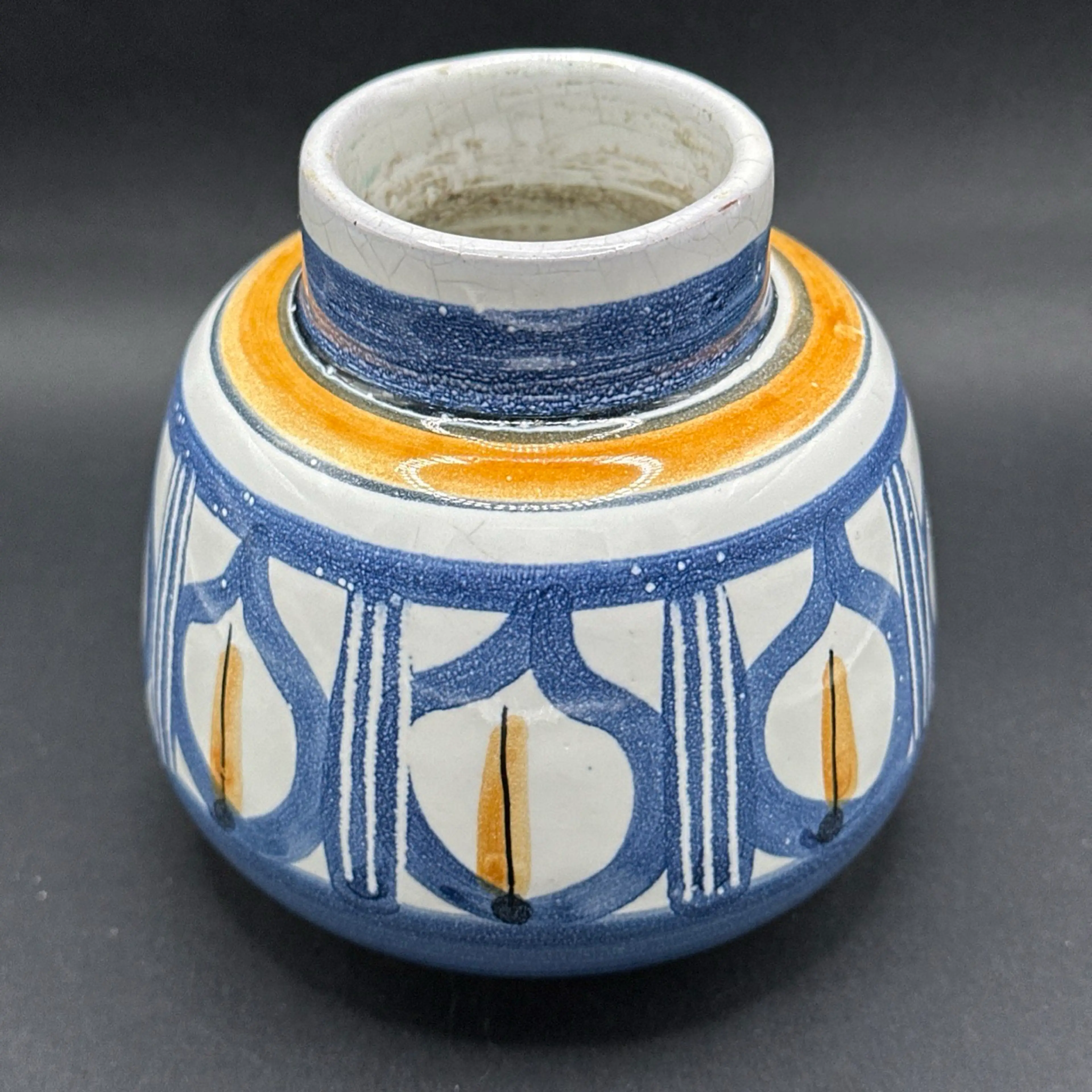 Image 2 of 6