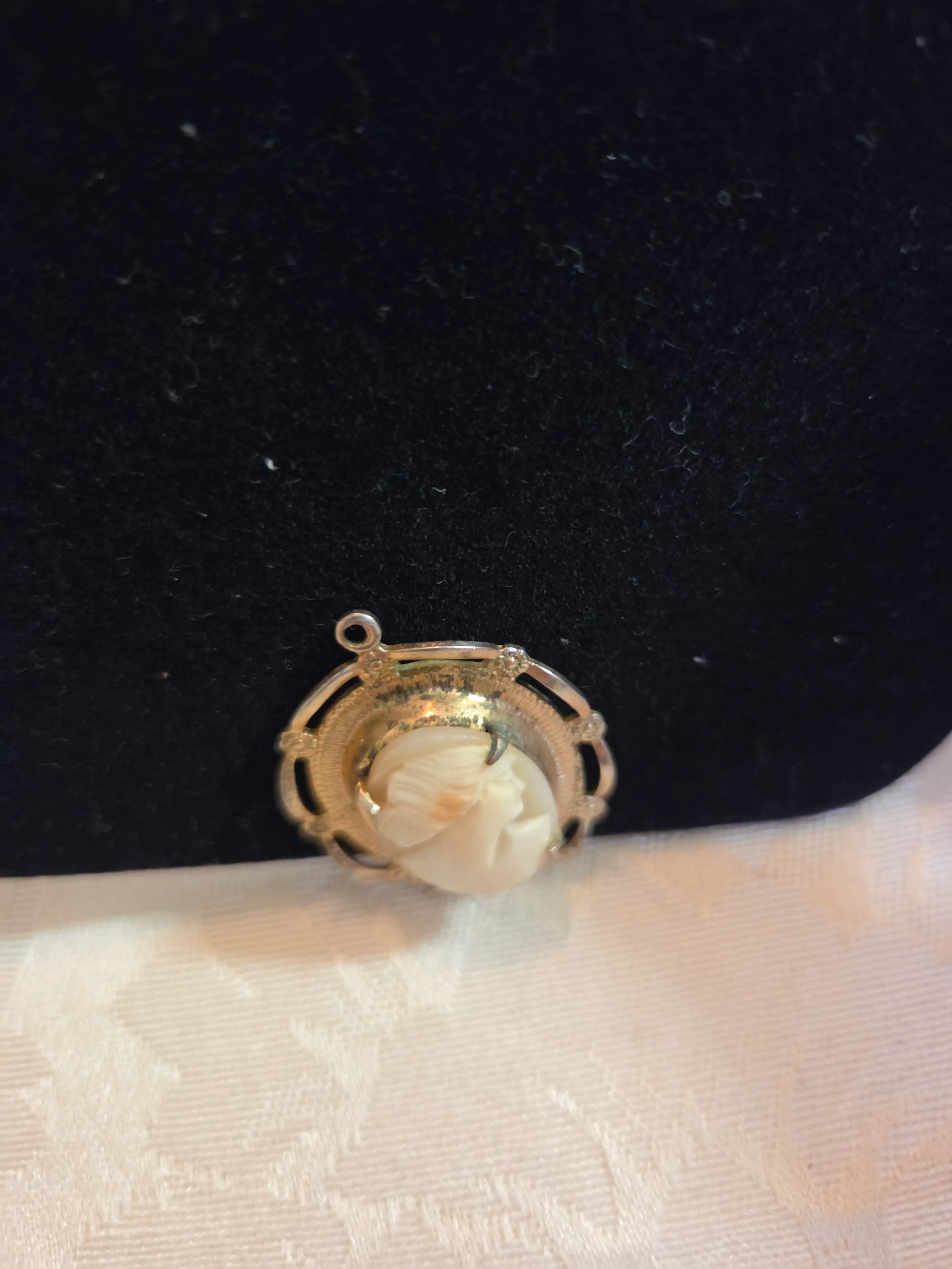 Image 3 of 6