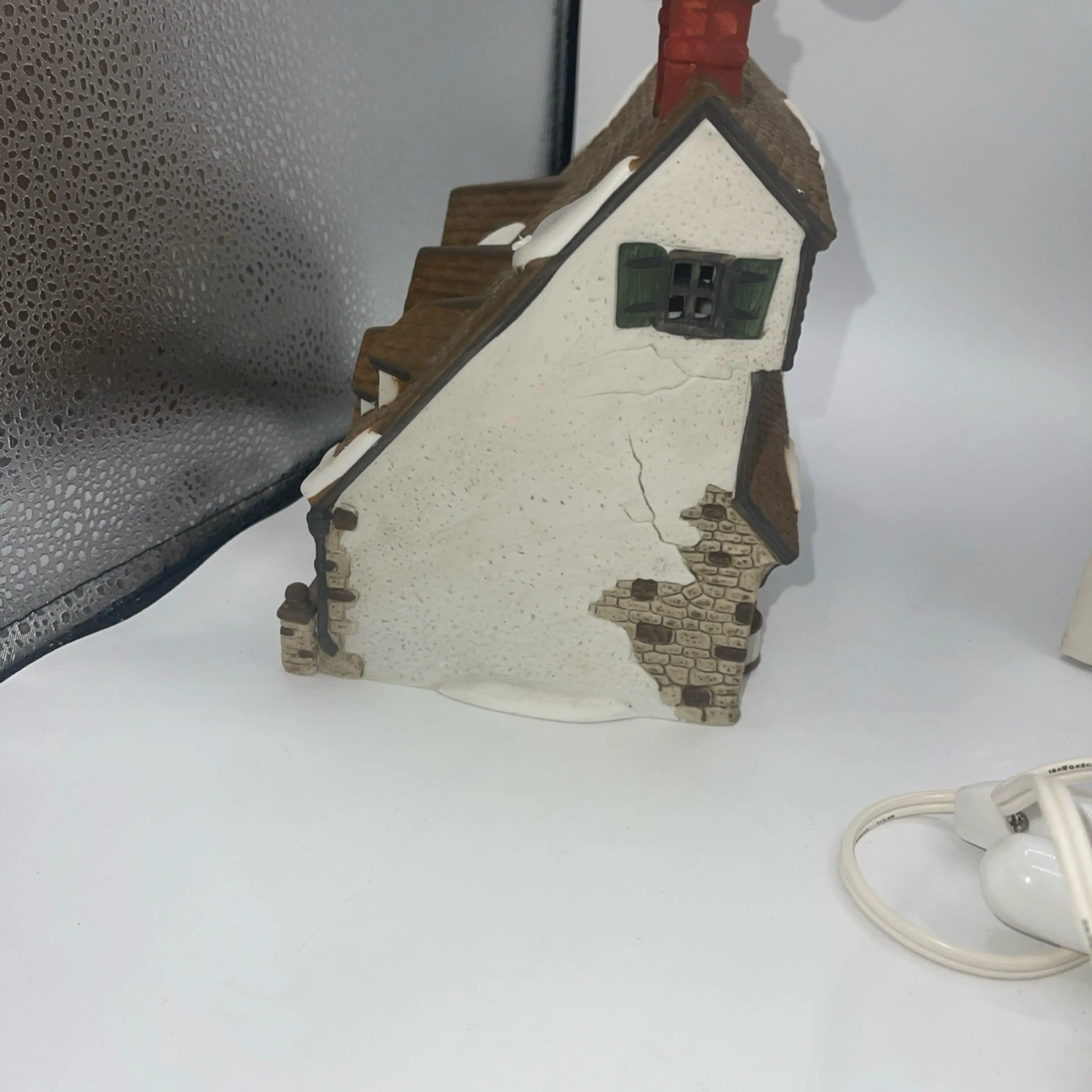 Image 4 of 7