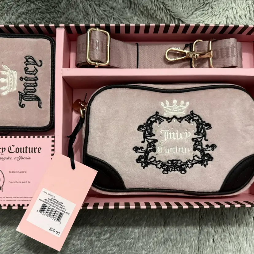 Juicy Couture Dusty Blush Rose Heritage slim Camera Bag & envelope Gift Box Set